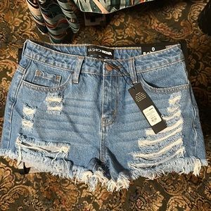 Brand New Fashion Nova Shorts Size 0